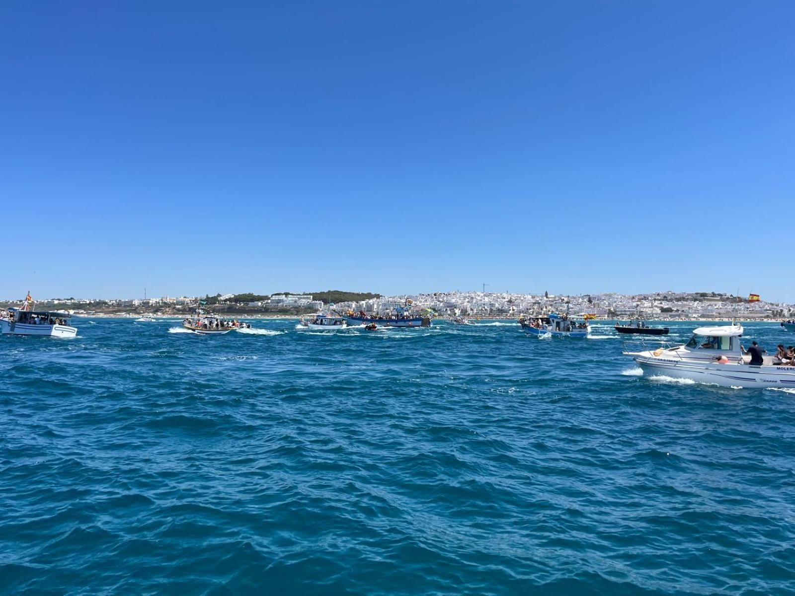 Apartamentos Alsa Conil Conil De La Frontera Luaran gambar
